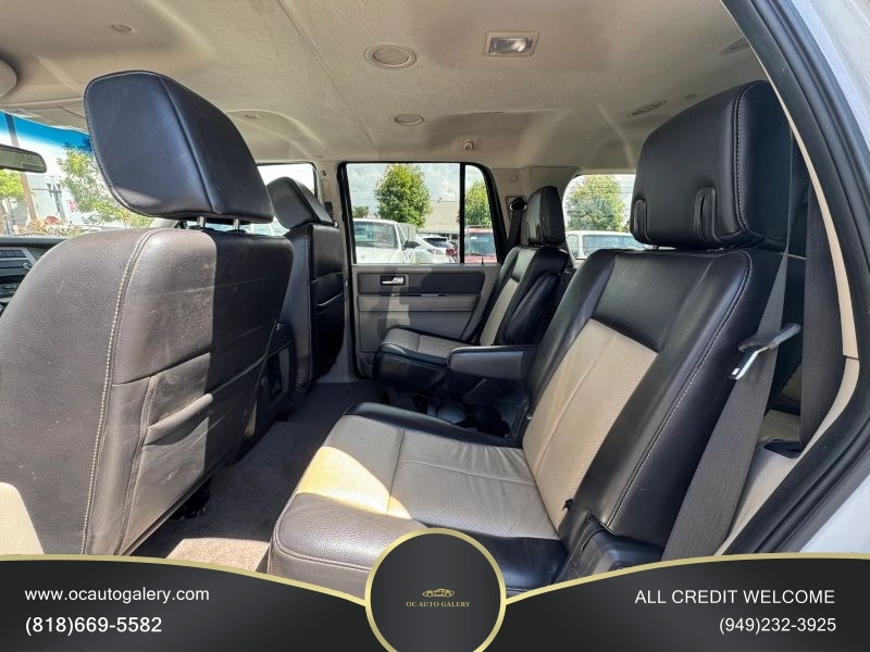 2012 Ford Expedition XL Sport Utility 4D