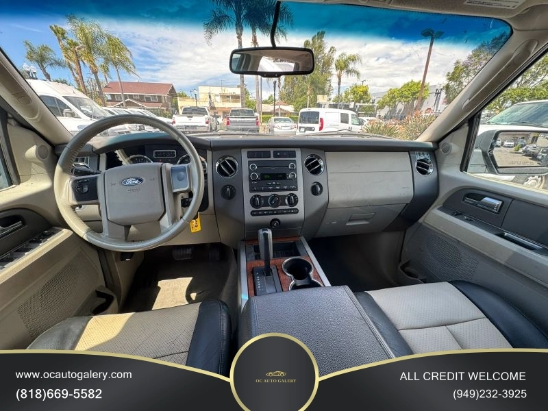 2012 Ford Expedition XL Sport Utility 4D