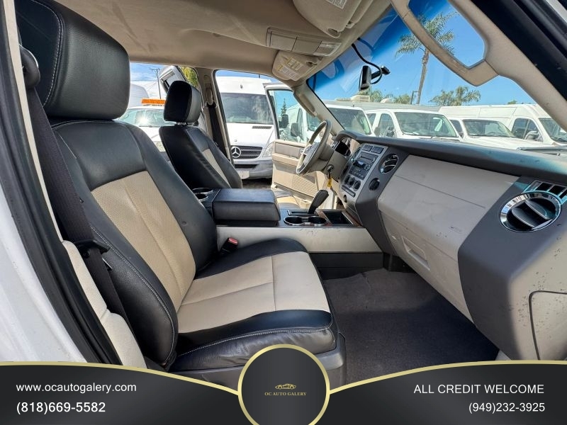 2012 Ford Expedition XL Sport Utility 4D