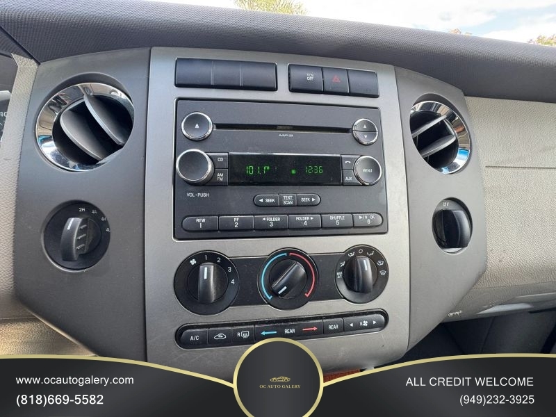 2012 Ford Expedition XL Sport Utility 4D