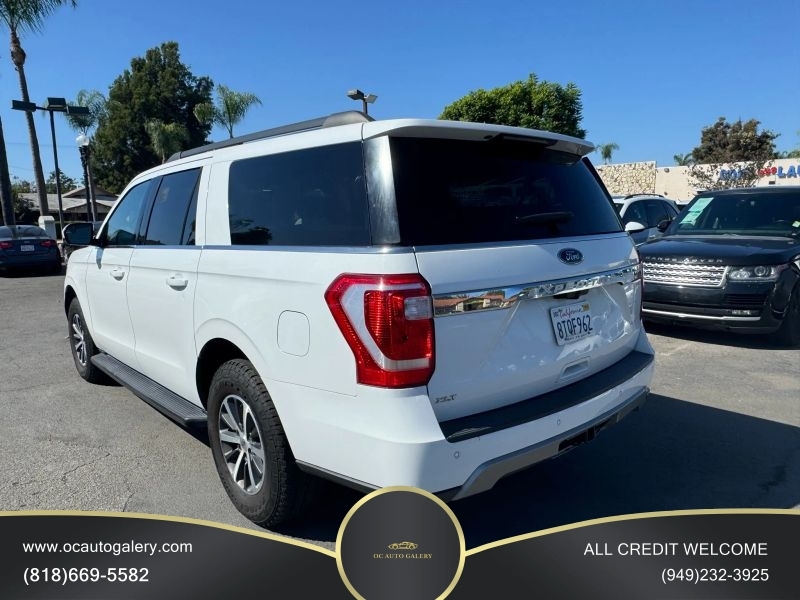 2019 Ford Expedition MAX XLT Sport Utility 4D