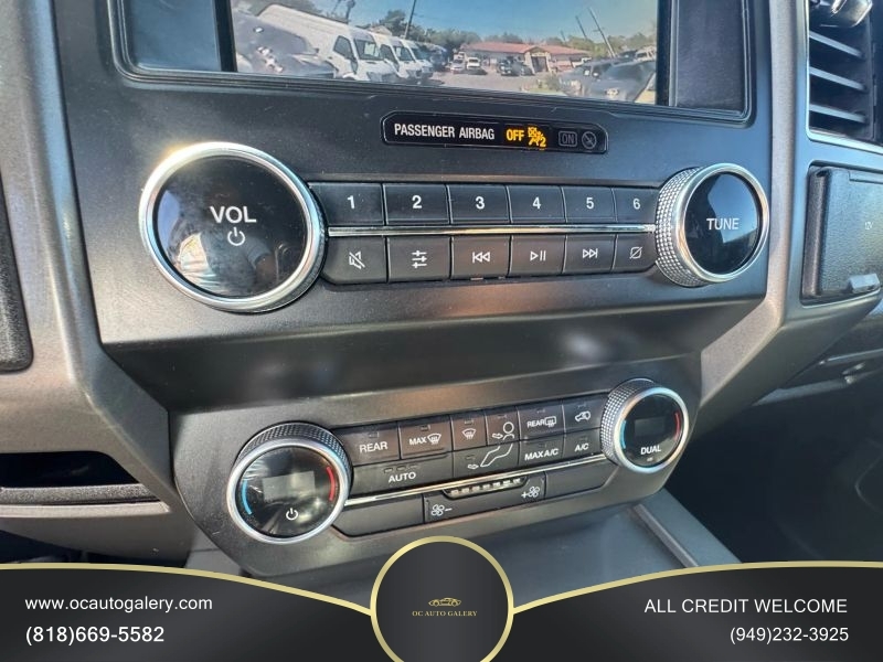 2019 Ford Expedition MAX XLT Sport Utility 4D