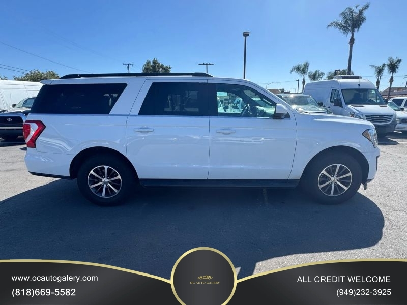 2019 Ford Expedition MAX XLT Sport Utility 4D