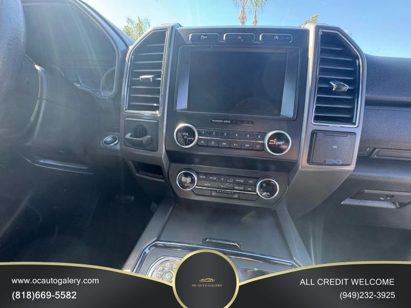 2019 Ford Expedition MAX XLT Sport Utility 4D