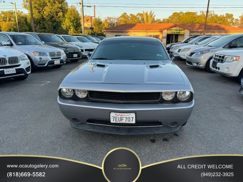 2014 Dodge Challenger SXT Coupe 2D