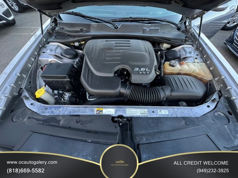2014 Dodge Challenger SXT Coupe 2D