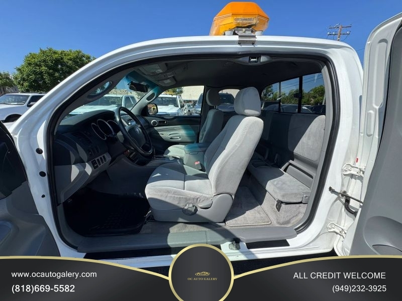 2005 Toyota Tacoma Access Cab Pickup 4D 6 ft