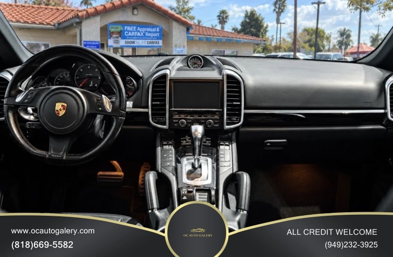 2013 Porsche Cayenne GTS Sport Utility 4D