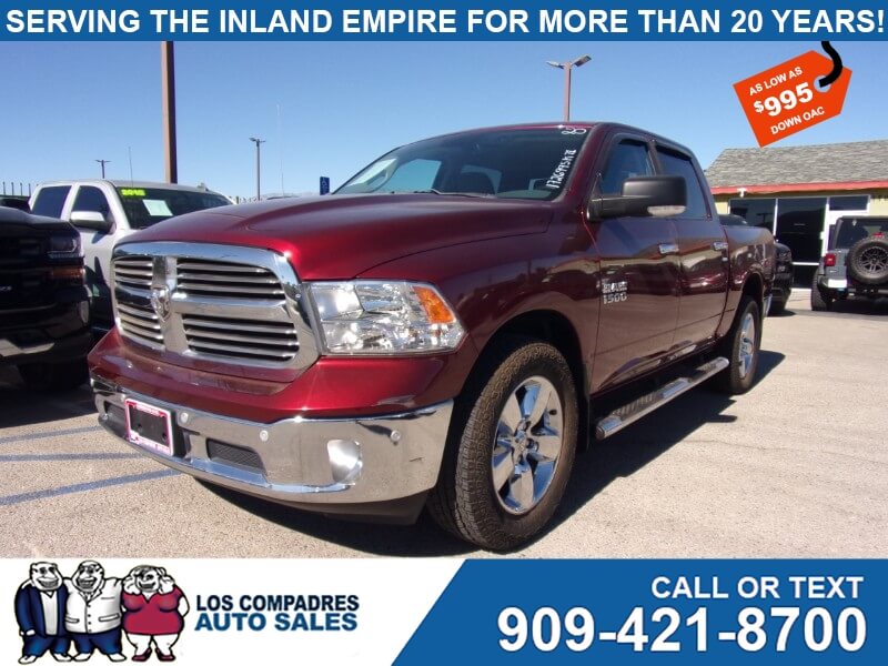 2017 RAM 1500 Big Horn 4x4 Crew Cab 5'7's photo