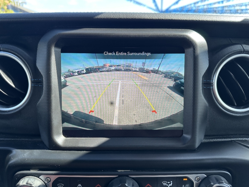 2022 Jeep Wrangler Unlimited Rubicon 4XE - Photo 17