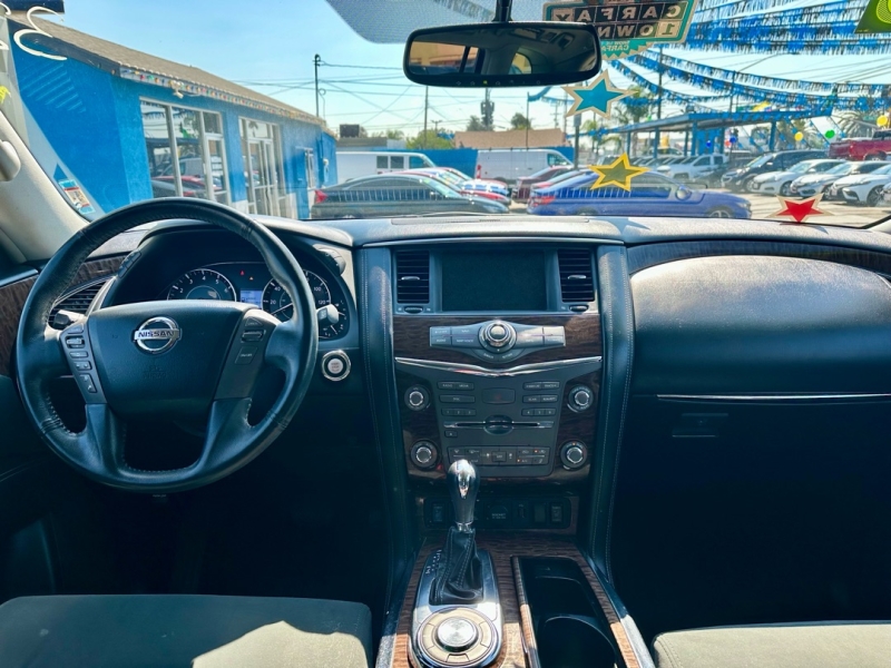 2018 Nissan Armada SV - Photo 11