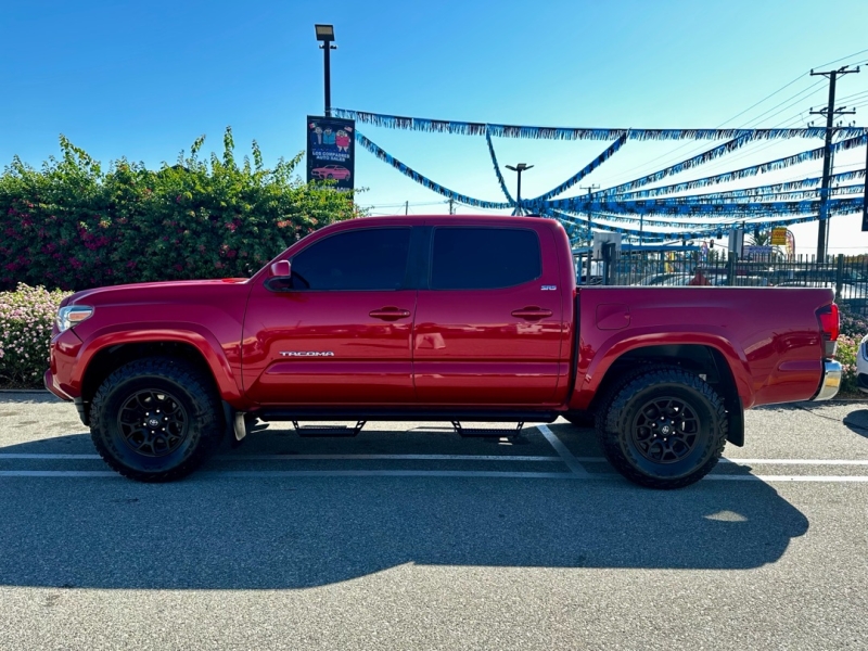 2022 Toyota Tacoma SR5 V6