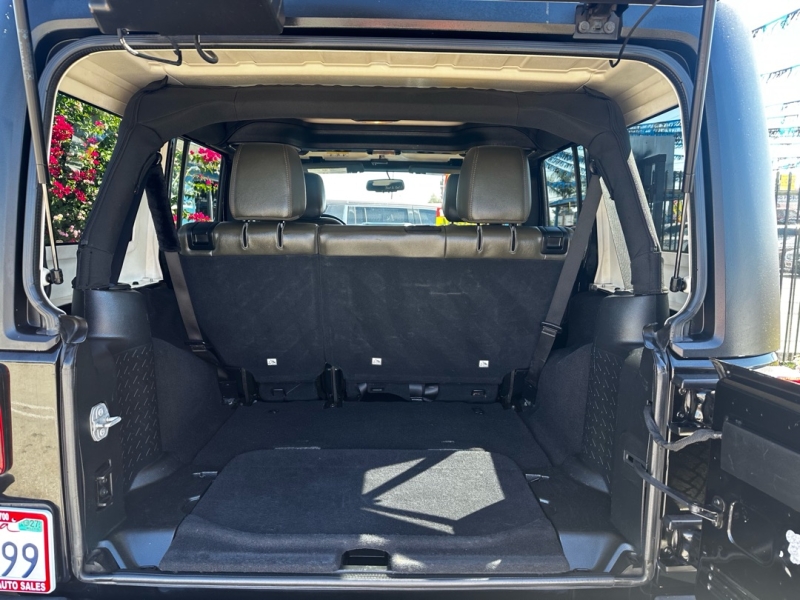 2018 Jeep Wrangler JK Unlimited Sahara