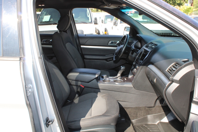2018 Ford Explorer XLT - Photo 9