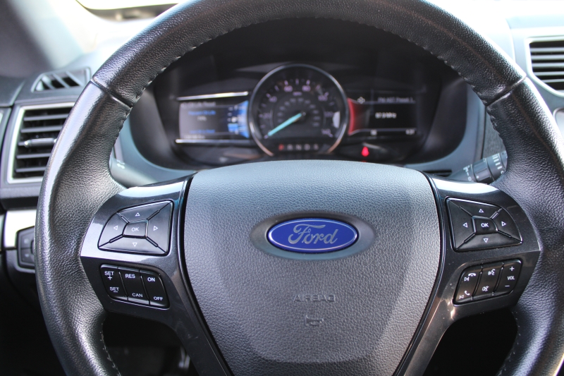 2018 Ford Explorer XLT - Photo 16