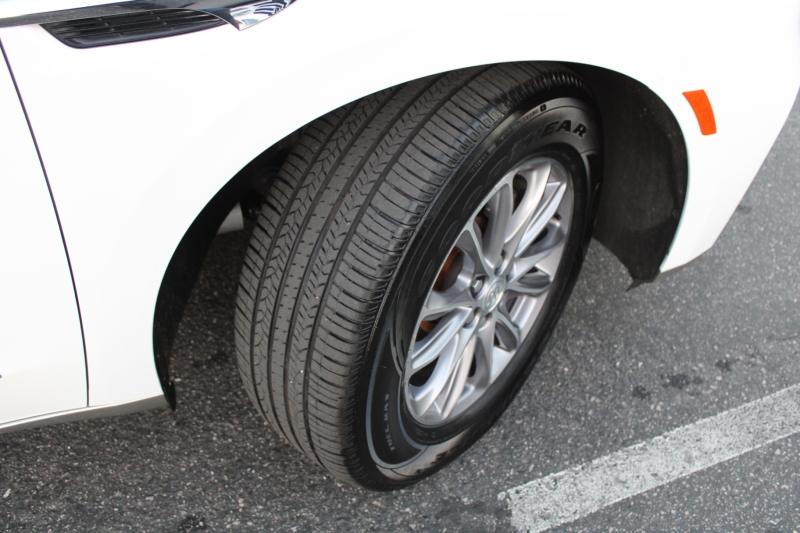 2022 Buick Enclave Essence - Photo 19