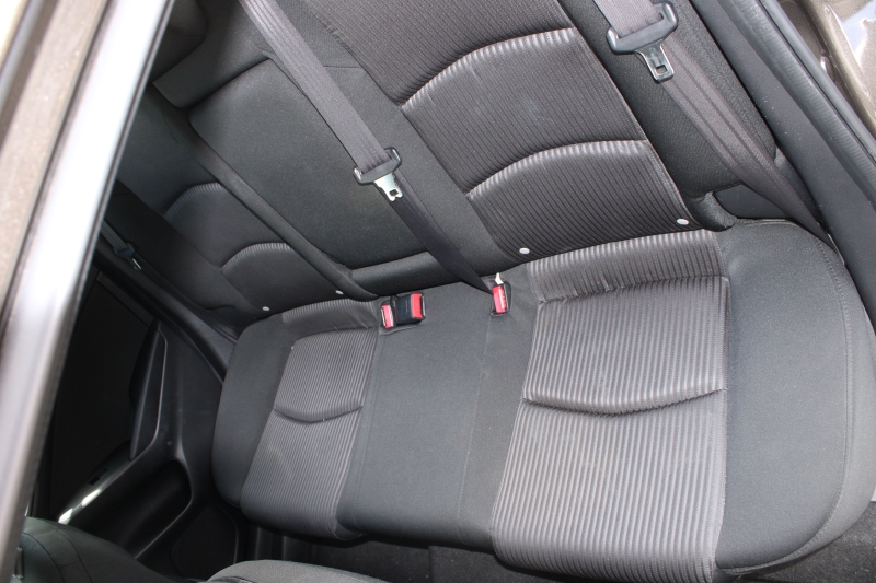 2015 Mazda Mazda3 i Touring
