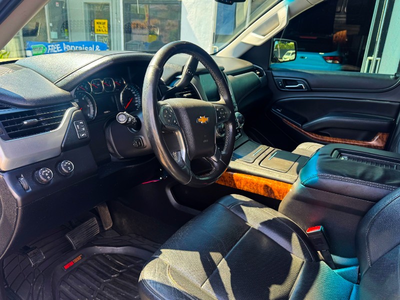 2015 Chevrolet Suburban LTZ - Photo 16