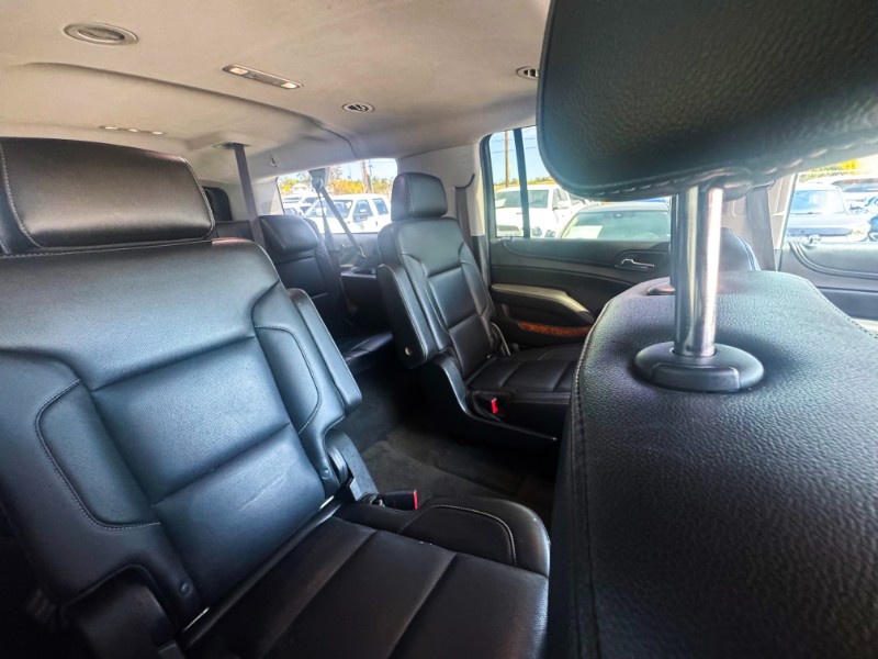 2015 Chevrolet Suburban LTZ - Photo 12