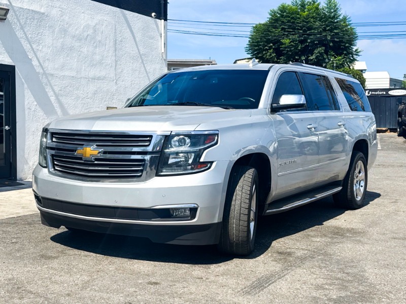 2015 Chevrolet Suburban LTZ - Photo 4
