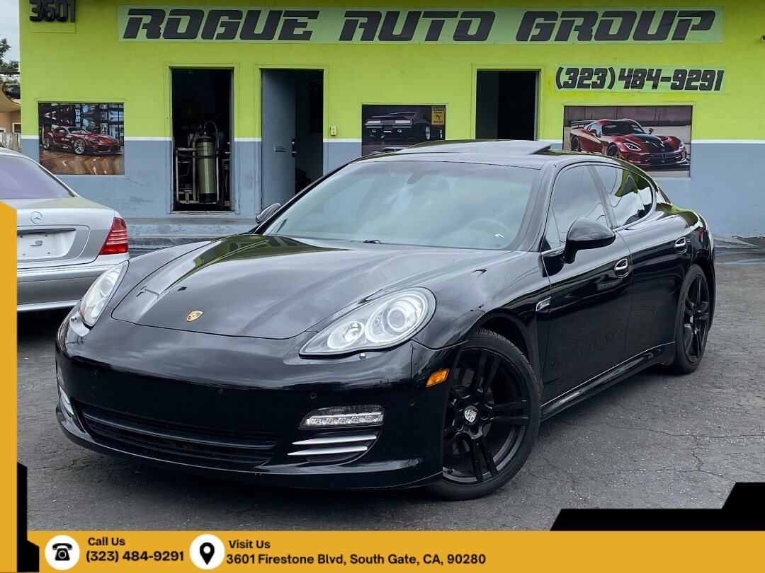 2012 Porsche Panamera 4's photo