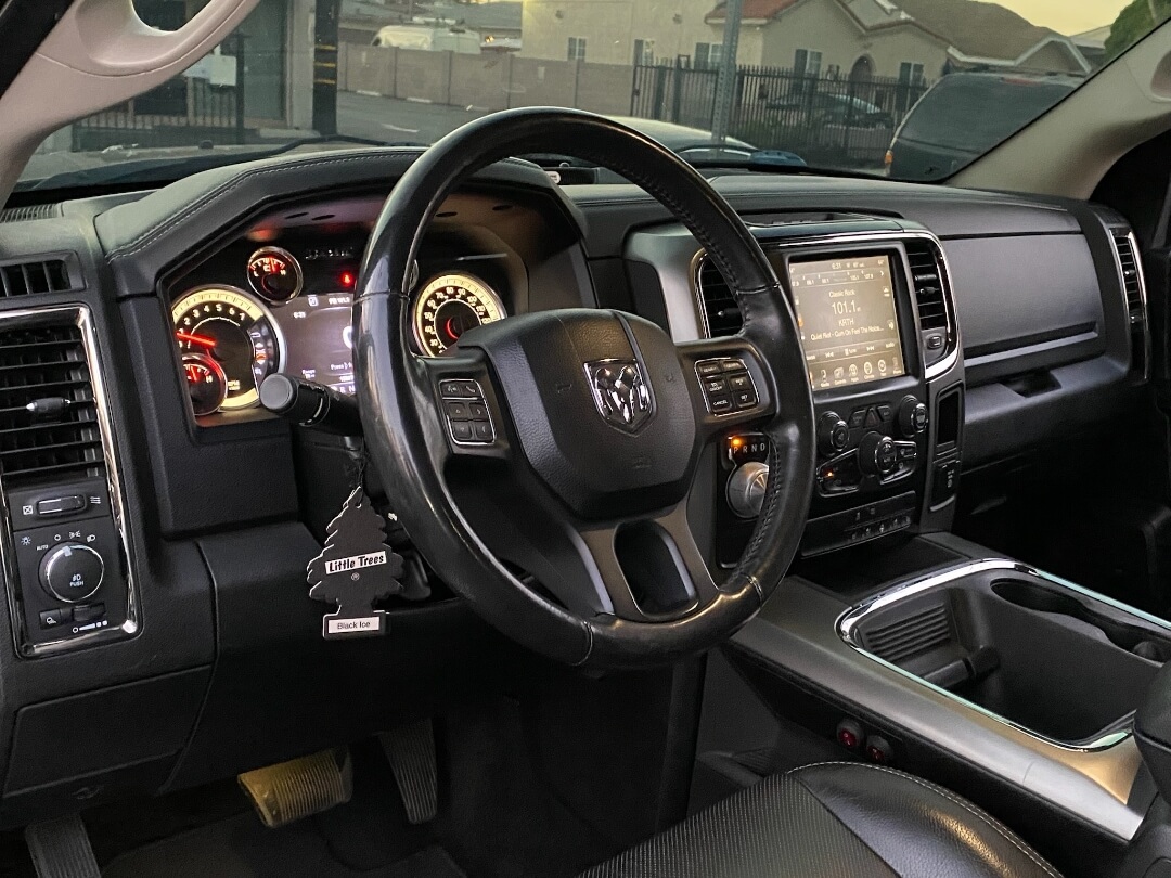 2015 RAM Ram 1500 Pickup Sport - Photo 13