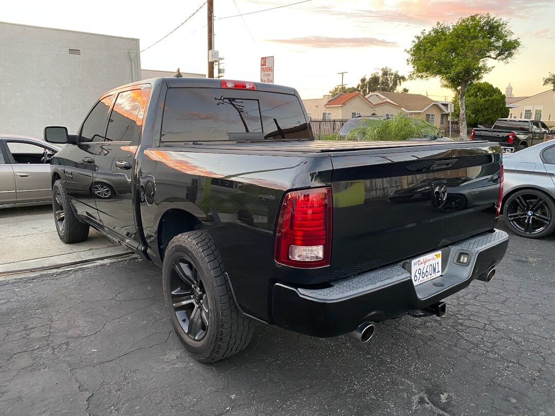 2015 RAM Ram 1500 Pickup Sport - Photo 6