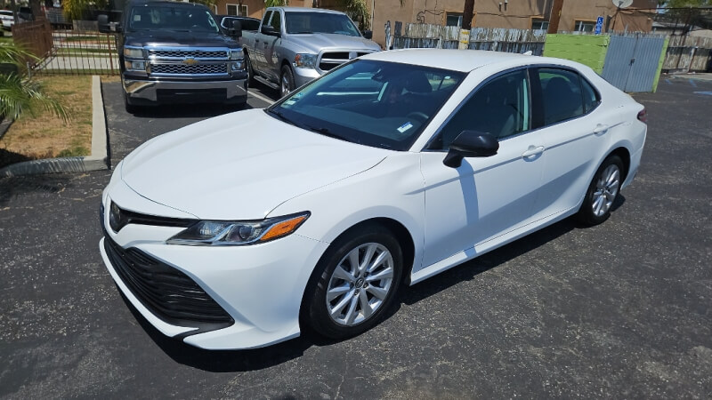 2019 Toyota Camry LE