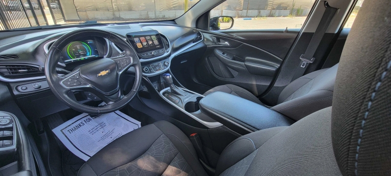2018 Chevrolet Volt LT - Photo 19