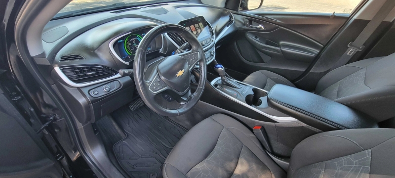 2018 Chevrolet Volt LT - Photo 20