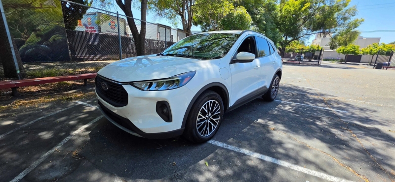 2023 Ford Escape PHEV - Photo 19