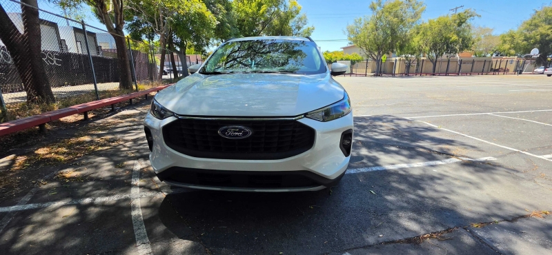 2023 Ford Escape PHEV - Photo 20