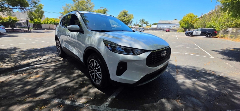 2023 Ford Escape PHEV - Photo 23