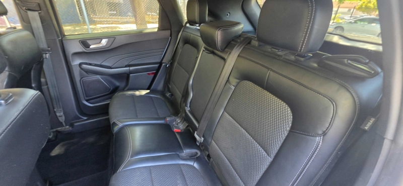 2023 Ford Escape PHEV - Photo 16