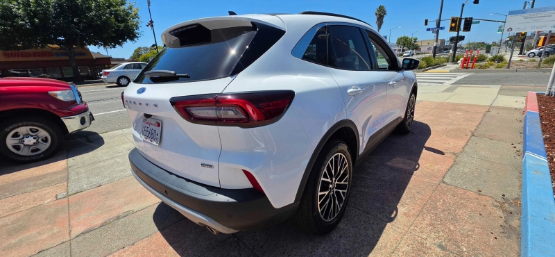 2023 Ford Escape PHEV - Photo 10