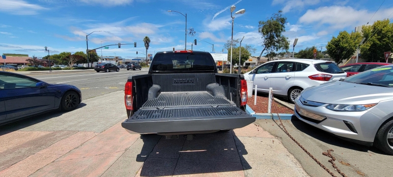 2013 Nissan Frontier SV - Photo 10