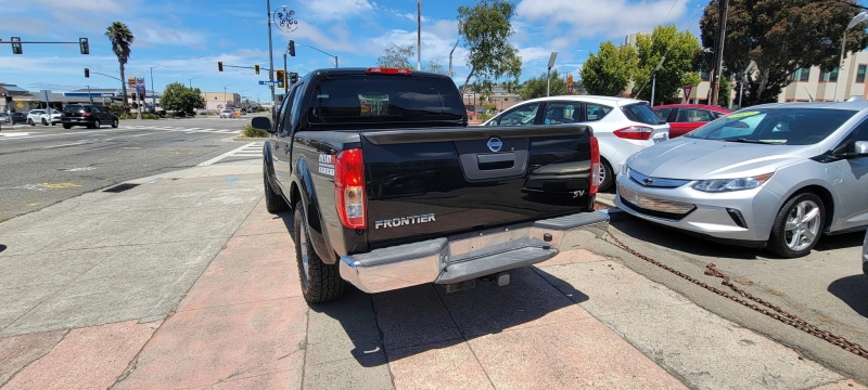 2013 Nissan Frontier SV - Photo 8