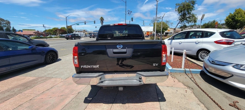 2013 Nissan Frontier SV - Photo 9