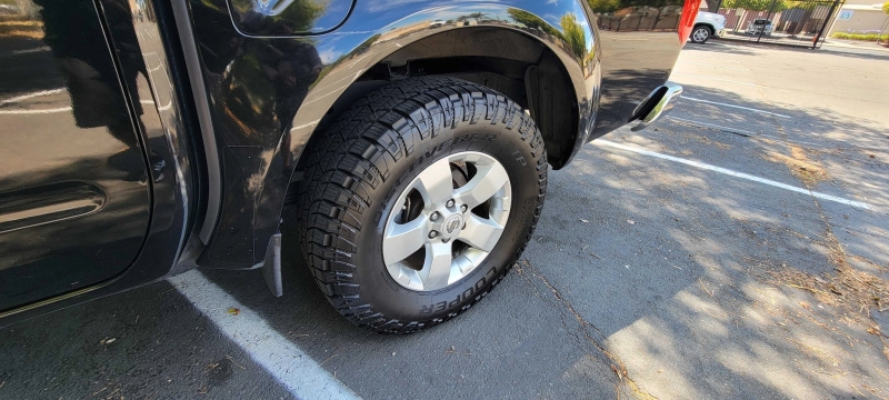2013 Nissan Frontier SV - Photo 17