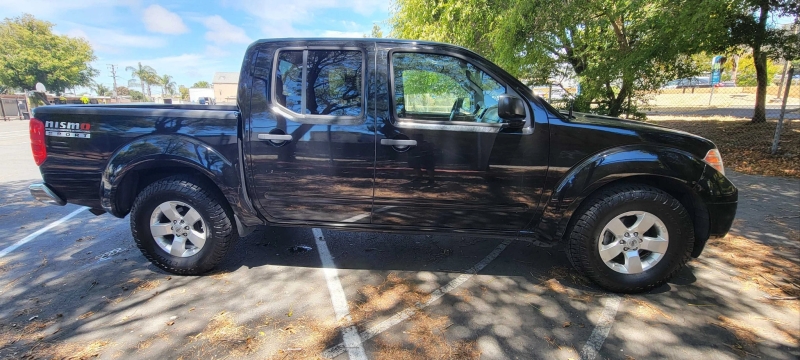 2013 Nissan Frontier SV - Photo 25