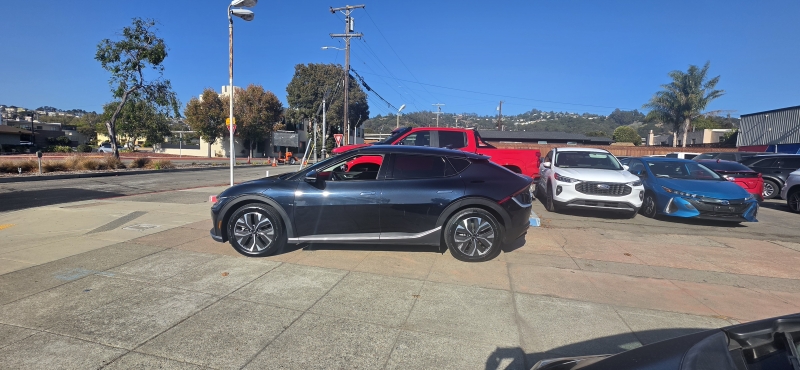 2024 Kia EV6 Light L/R