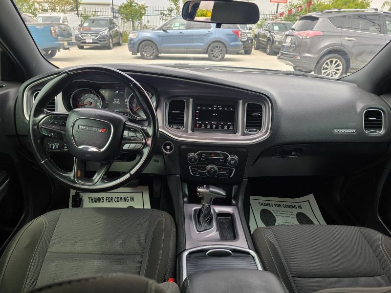 2019 Dodge Charger SXT Sedan 4D
