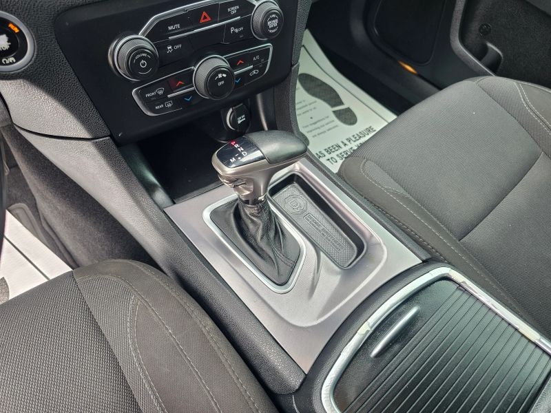 2019 Dodge Charger SXT Sedan 4D