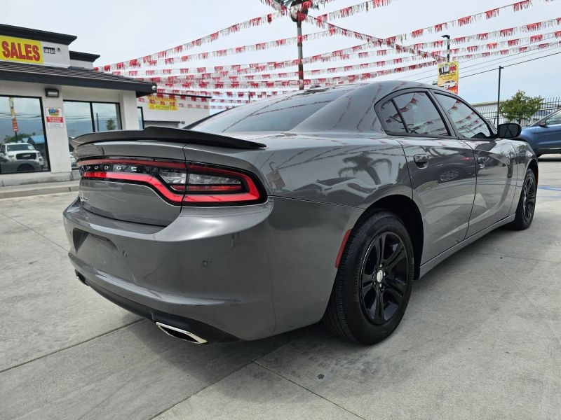 2019 Dodge Charger SXT Sedan 4D
