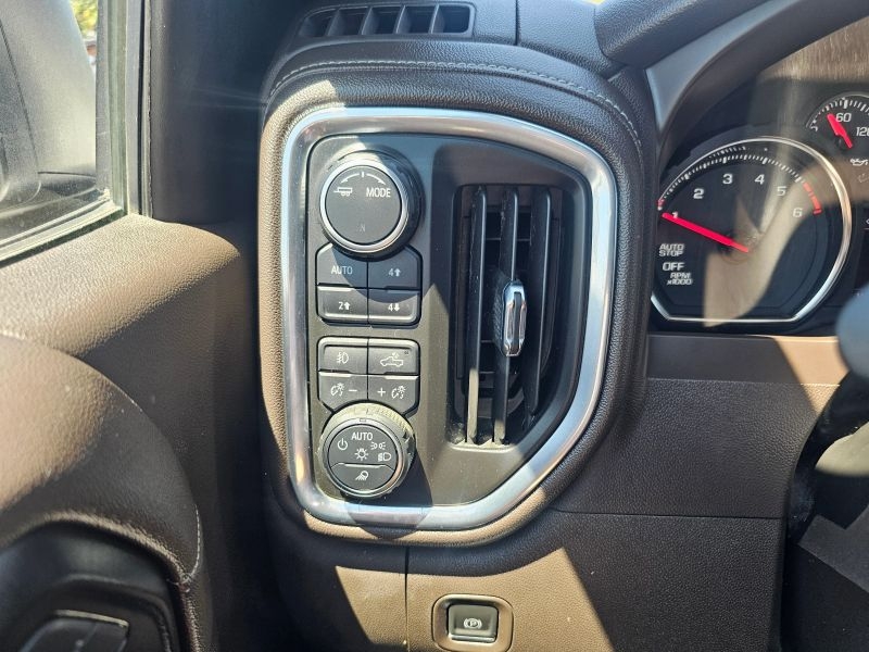 2022 Chevrolet Silverado 1500 Limited Crew Cab RST Pickup 4D 5 3/4 ft