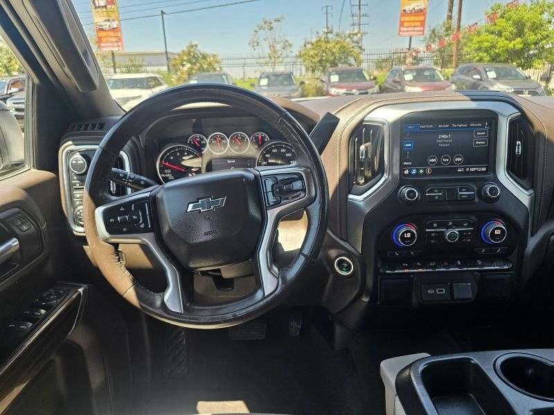 2022 Chevrolet Silverado 1500 Limited Crew Cab RST Pickup 4D 5 3/4 ft
