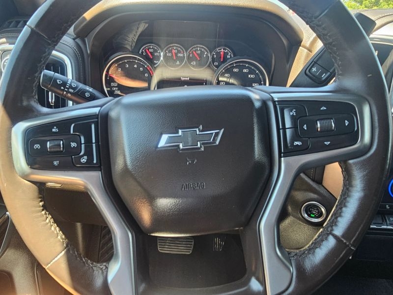 2022 Chevrolet Silverado 1500 Limited Crew Cab RST Pickup 4D 5 3/4 ft
