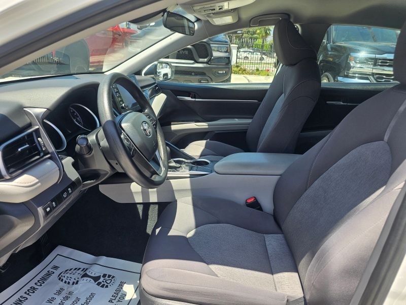 2023 Toyota Camry LE Sedan 4D