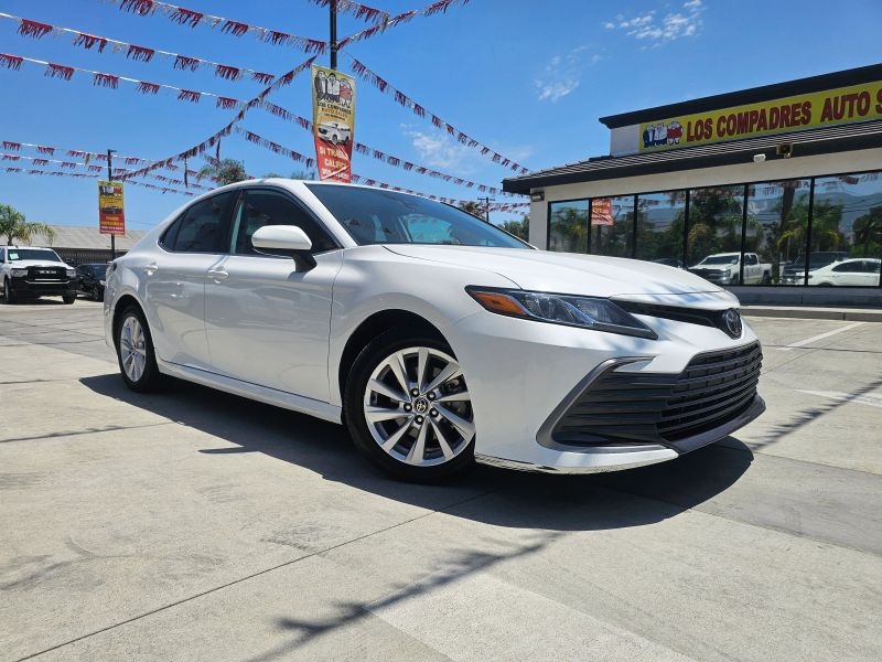 2023 Toyota Camry LE Sedan 4D