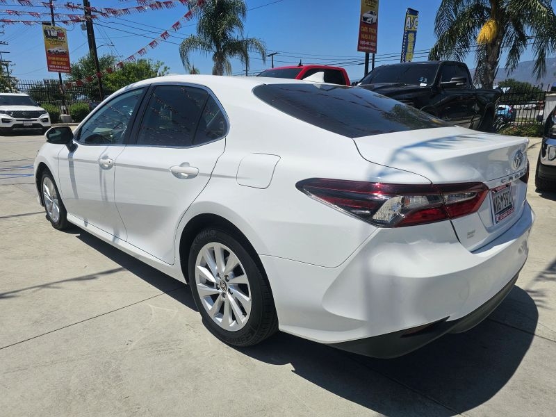 2023 Toyota Camry LE Sedan 4D